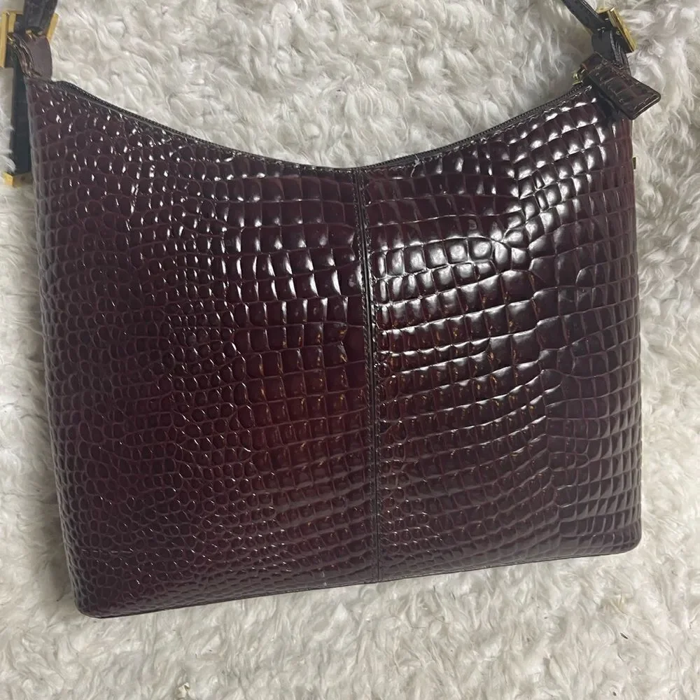 Etienne Aigner leather burgundy reptile print shoulder bag gold tone hardwares - Picture 7 of 16